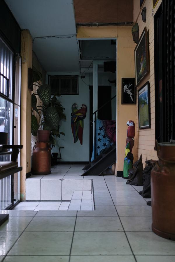 Hostal Del Este Santa Fe Сан Хосе Екстериор снимка