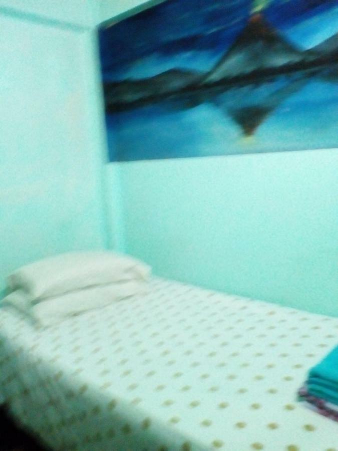 Hostal Del Este Santa Fe Сан Хосе Екстериор снимка